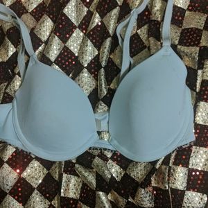 COPY - Victoria's Secret Pink bra size 32A